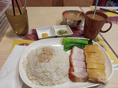 燒肉切鷄飯-齿留香