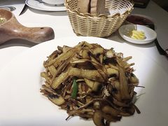 -俄士厨房(万松园店)