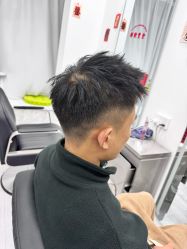 -LILI·HAIR SALON理理造型