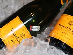 -AZUR聚(香格里拉饭店)