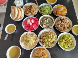 -HEYAN荷妍专业脱毛连锁机构