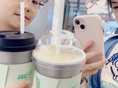 -沪上阿姨·臻选茶饮(上海环球港店)