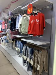 -孩子王(静安大融城店)