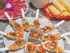 -禄婶鸡煲·打边炉