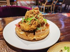 -Brut Eatery Wine Bar & Restaurant (建国东路店)