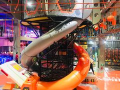 -嗨翻Hi-Fun竞技主题乐园·蹦床亲子生日轰趴(国光1937店)