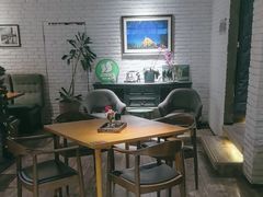 -JINNS锦时 steak&pizza(浸信会礼拜堂旧址店)