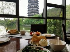 -听松楼·花园酒店·自助餐厅(红梅公园店)