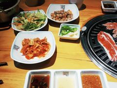 -唯成•韩国炭火烤肉 유성고기