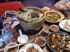 -蚝堡海鲜·威海菜·海肠捞饭·烧烤·亚洲吃蚝公司(幸福门店)