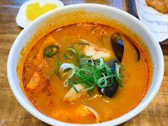 辣海鲜面-古来思鱼饼