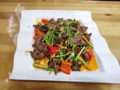 小牛肉-回家湘菜馆(浮山后店)