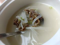 炖汤-忆食尚腊味煲仔饭(华南城店)