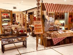 -诚品(信义店)
