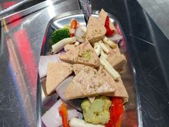 梅林午餐肉-马路牙子烧烤音乐酒馆(望京店)