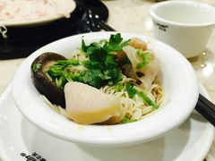 -粤潮牛肉火锅店(江南大道店)