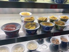 -汤鲜生自助臻选盖碗火锅(福城天虹店)