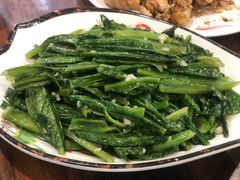 蒜蓉油麦菜-天津乾毓德饭庄·清真传统炒菜·海鲜烧烤(咸阳路店)