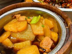 -苹果树下艺术餐厅(宋庄店)