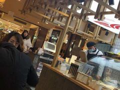 -关陇秦脉凉皮·油泼面(工农路圆融广场店)