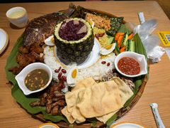 -傣家寨花园主题餐厅