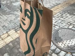 巴旦木牛乳拿铁-星巴克(北京中关村北京国际店)