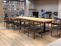 -漕河泾街道图书馆(漕河泾社区文化活动中心店)