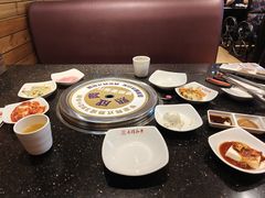-木槿花韩式炭烤·熟成肉工坊(孙文东路店)