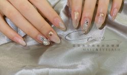 -菜菜美甲美睫皮肤管理