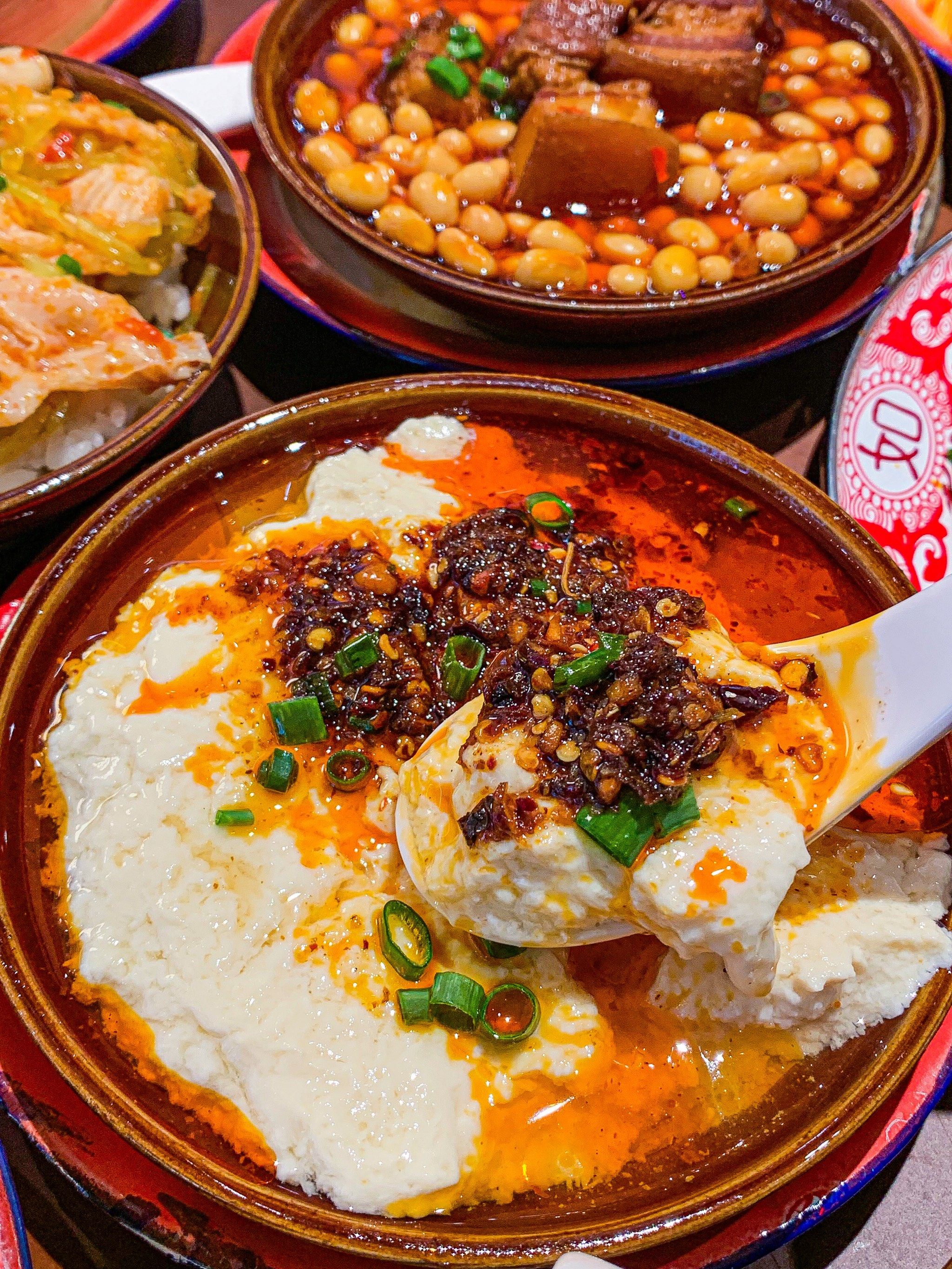 广州人真的会谢…麻辣豆花这么炸裂!