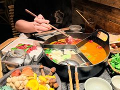 -三出山火锅(南京万象天地店)