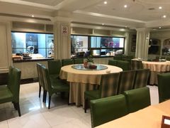 大堂-大鸭梨烤鸭(左家庄店)