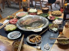 -重庆故事姊妹老火锅(财经学院店)