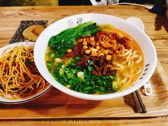 -每碗面馆(新鸿安大厦店)