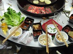 -彝人部落火盆烧烤(原内环足球场店)