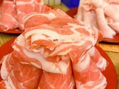 -洞庭洲·防空洞火锅·铜锅涮肉·烧烤(新百广场店)