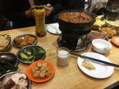素丸子-范贤光鸡公煲(平乐园总店)