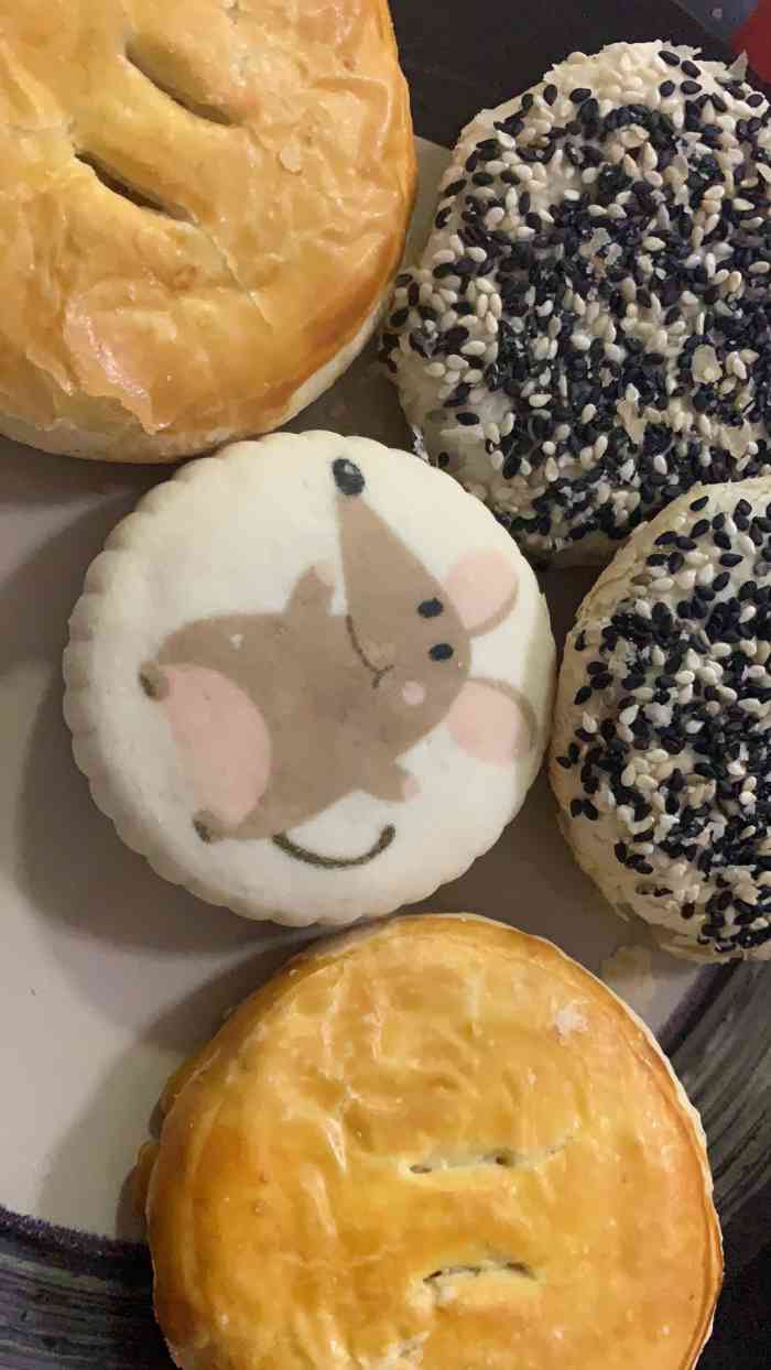 打分    /人 新出的鼠饼也太可爱了八!