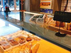 -研麦家面包(亚泰华府店)