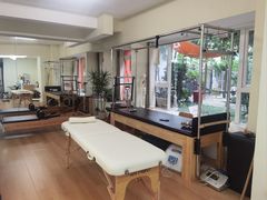 -简·无界健身工作室·运动康复·体态(石厦店)
