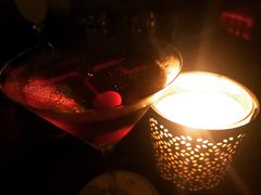 -饮湖威士忌鸡尾酒吧