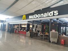 门面-麦当劳(深圳北站高铁店)