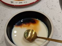 -江湖小牛·水煮牛排火锅(欧亚新生活购物广场店)