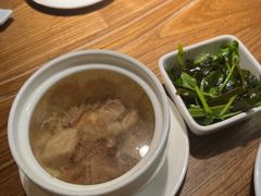 山泉银江土猪汤-金苑酒家·客家菜·广东老字号(万象店)