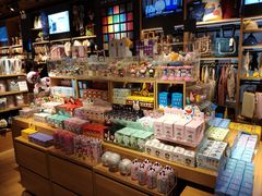 -九木杂物社(新奥购物中心店)