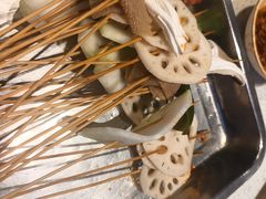 -钢管厂五区小郡肝串串香(蜀都万达店)