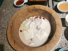 -云荷里·蒸汽石锅鱼·云南菜(中发百旺店)