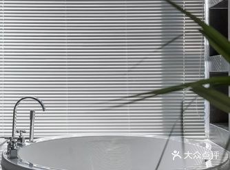 这期设计表达可以用四个词表达：  「诗意，幻想