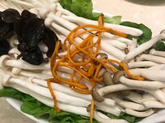 -海上明月海鲜火锅 鲜切牛肉