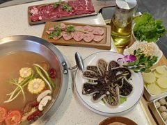 鲜切吊龙牛肉-锅爷爷重庆老火锅(临平店)